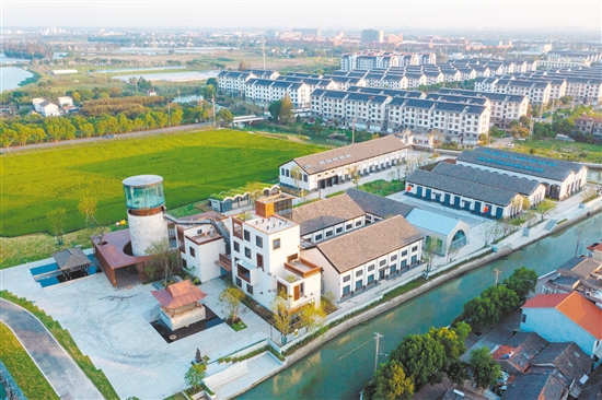 姚莊鎮(zhèn)丁柵沉香共同富裕聚落是長三角一體化示范區(qū)城鄉(xiāng)有機更新的樣板工程。