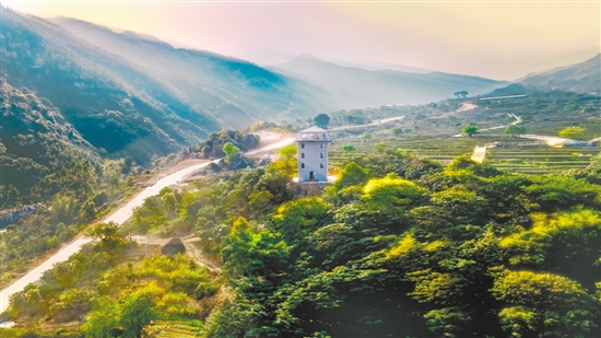 五邑天露山景區(qū)。大沙鎮(zhèn)供圖