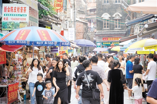 長堤歷史文化街區(qū)人氣旺。