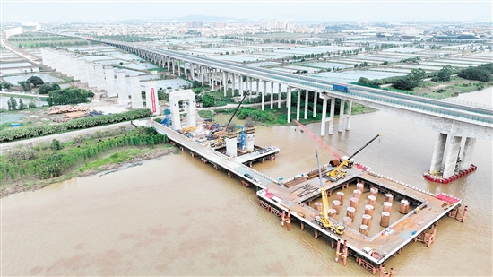 深江鐵路建設(shè)全面提速，自江門(mén)站出發(fā)，將可實(shí)現(xiàn)1小時(shí)內(nèi)通達(dá)深圳。