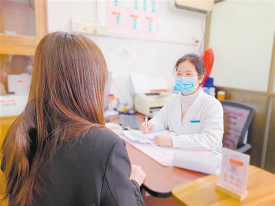 姚慧蘭建議，女性出現(xiàn)月經(jīng)失調(diào)應(yīng)尋求?？漆t(yī)生幫助。