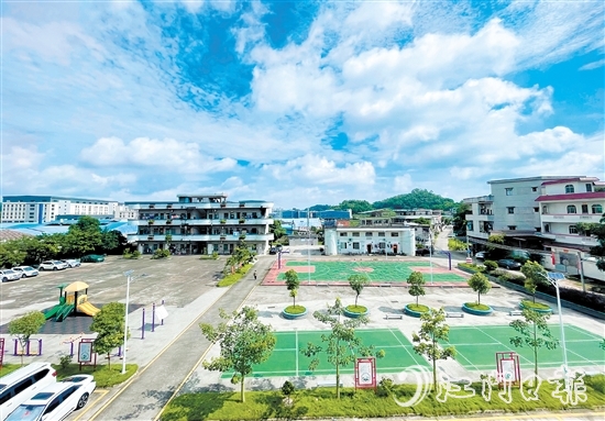 原隔朗小學(xué)球場完成翻新改造。