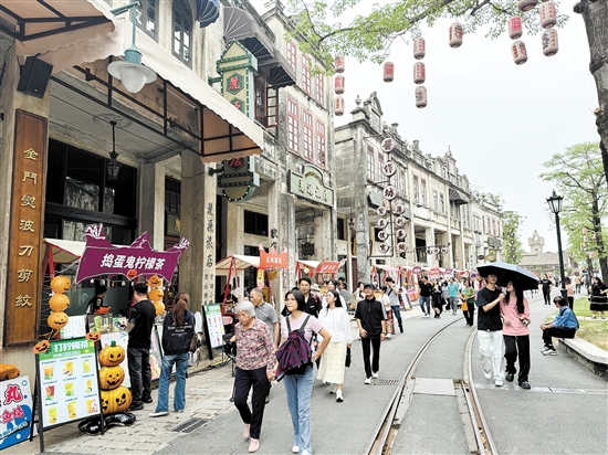 江門智慧旅游項目紛紛上線，助力游客更好地游玩。圖為開平赤坎華僑古鎮(zhèn)。