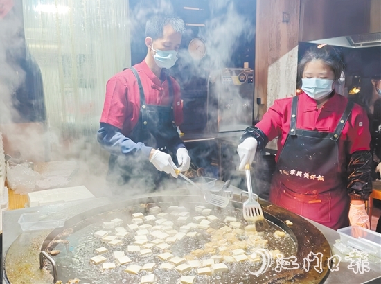 赤坎豆腐角進駐赤坎華僑古鎮(zhèn)，深受游客喜愛。