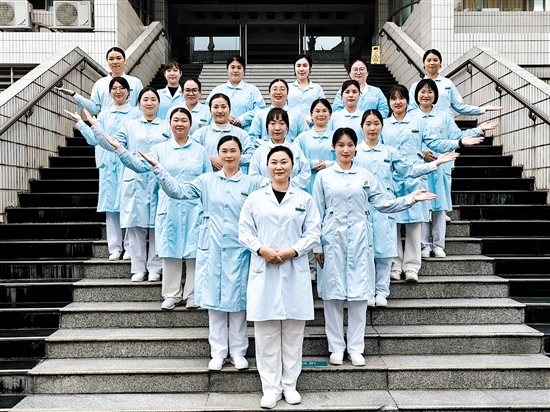 門(mén)診客戶服務(wù)部全體人員