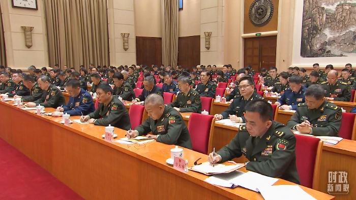 △2025年3月7日，解放軍和武警部隊代表團(tuán)全體會議現(xiàn)場。