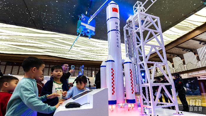 △2025中國（梅州）航空航天國防科技展。（圖/視覺中國）