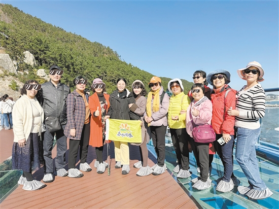 江門春秋國旅致力于為游客提供“5A級出游服務(wù)”。