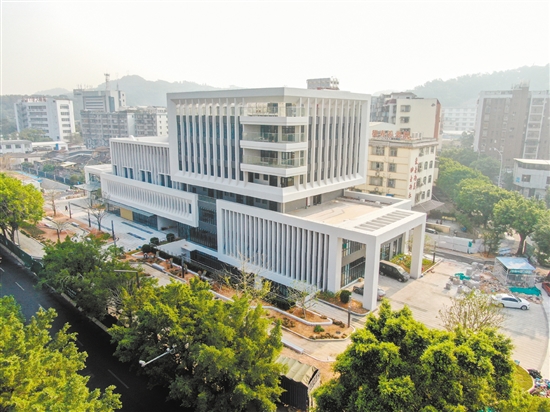 江海區(qū)衛(wèi)生健康局將為人民群眾提供更加優(yōu)質(zhì)、高效的衛(wèi)生健康服務(wù)。