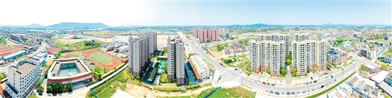 赤坎鎮(zhèn)中心全景。