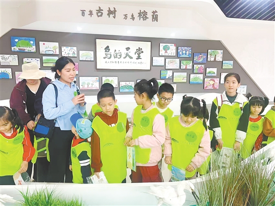 2025年新會(huì)區(qū)全民國(guó)家安全教育暨小鳥天堂“愛鳥周”活動(dòng)現(xiàn)場(chǎng)。