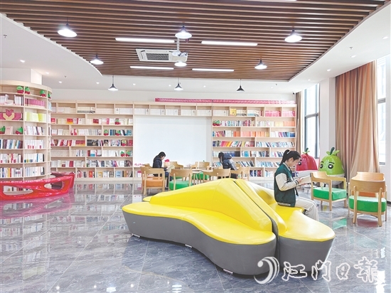 美麗圩鎮(zhèn)客廳。