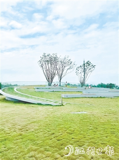 銀湖灣劇場(chǎng)公園讓人與大自然親密接觸。