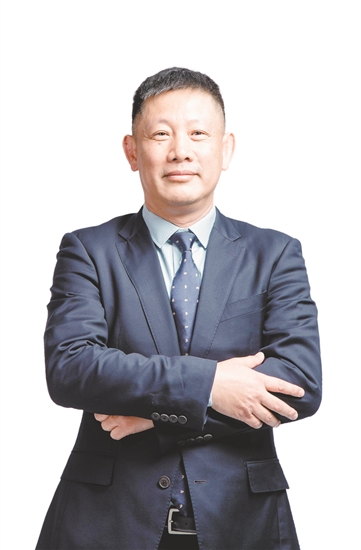 劉飛鴻。