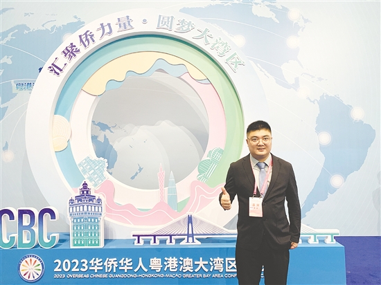 五邑大學環(huán)境與化學工程學院教授李濱