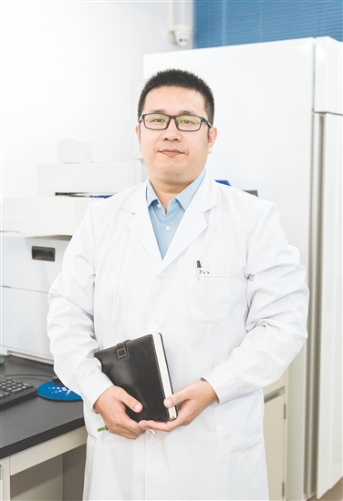 五邑大學藥學與食品工程學院專任教師張祥志