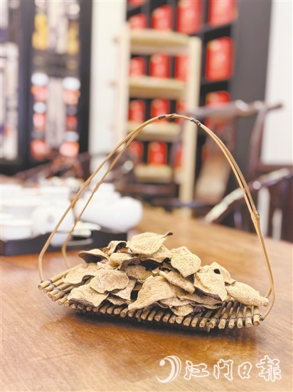 新會陳皮藥食同源，擁有獨特的芳香，是廣東人烹飪佳肴的不二之選。