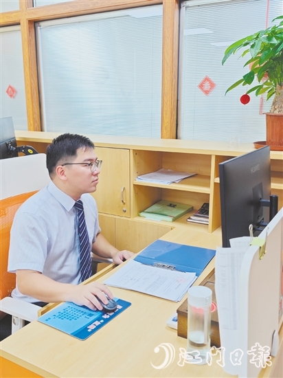 彭裕達(dá)是一位執(zhí)著的金融逐夢人。