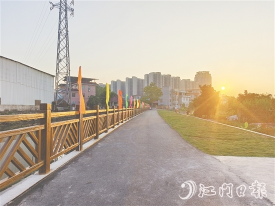 長(zhǎng)沙街道東樂村新陂河綠道新貌。