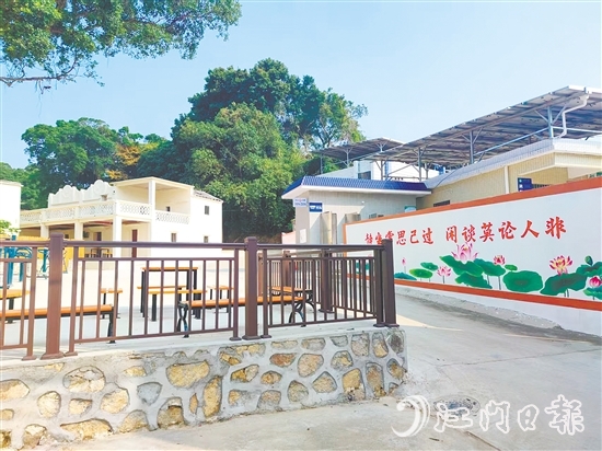北陡鎮(zhèn)大步頭村基礎(chǔ)設(shè)施實現(xiàn)全面升級，村口閑置荒地經(jīng)過硬底化改造、增設(shè)健身器材，成為村民茶余飯后的“打卡點”。