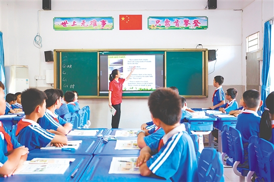 怡霖學校教學成績突出，辦學特色鮮明。