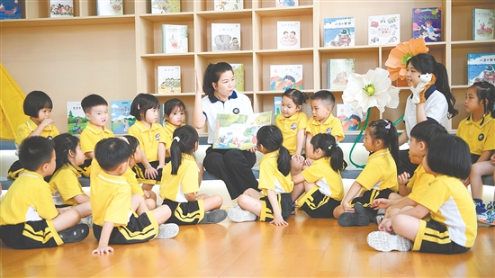 恩平“書香校園”建設成果顯著，閱讀氛圍濃厚。