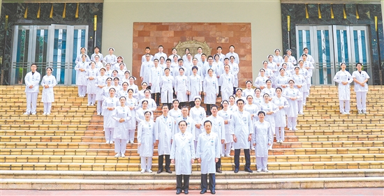 呼吸與危重癥醫(yī)學(xué)科守護(hù)百姓的一呼一吸。