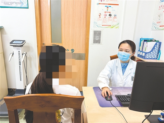 更年期不適不要忍，應(yīng)當(dāng)主動尋求醫(yī)學(xué)幫助。