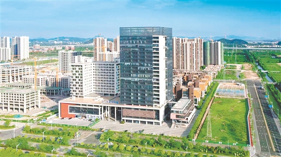 江門雙碳實驗室獲省“零碳工廠評價機構(gòu)”授權(quán)。周華東