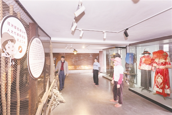 疍家文化展示館較完整地保存和展示疍家人“飯稻羹魚”的生產(chǎn)生活方式。