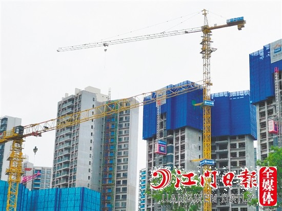 濱江新區(qū)建設(shè)如火如荼。