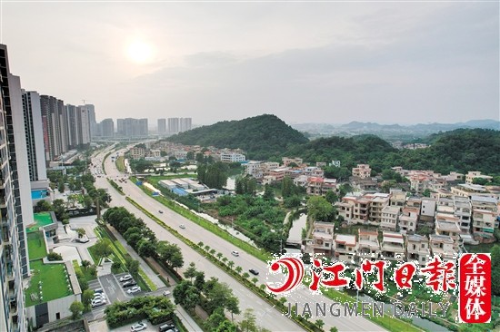 濱江新區(qū)交通四通八達(dá)。