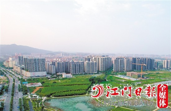 美吉特購物廣場周邊有眾多樓盤。