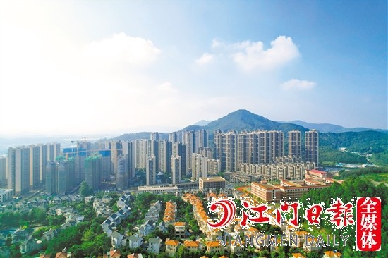 業(yè)內(nèi)人士展望明年樓市“春暖花開”。