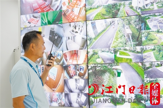 碧桂園·濱江天元小區(qū)的智能實時監(jiān)控系統(tǒng)大屏。