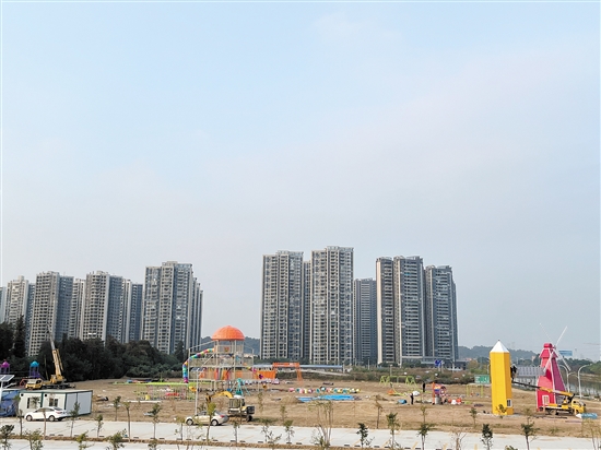 兒童樂園部分區(qū)域已初見雛形。