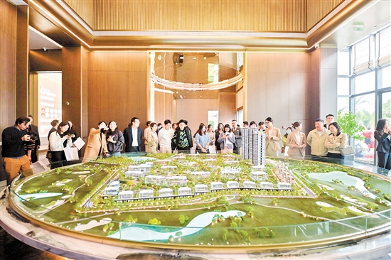 2023年，不少優(yōu)質(zhì)改善樓盤入市，受到目標(biāo)群體的青睞。