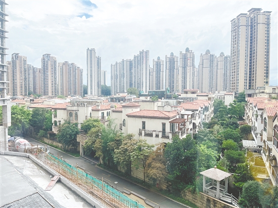 江門二手別墅市場(chǎng)受關(guān)注。