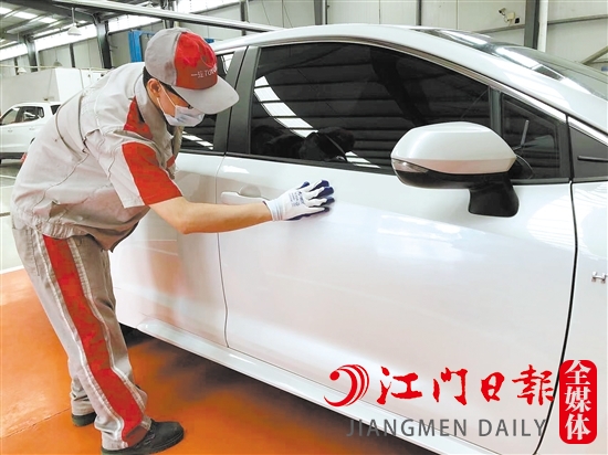 賣(mài)車(chē)前可以對(duì)車(chē)輛進(jìn)行適當(dāng)?shù)木S護(hù)。