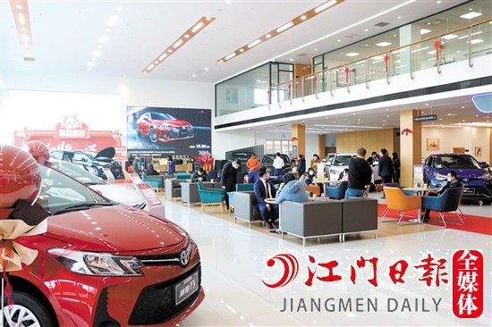 春節(jié)假期后期，4S店的客流量明顯增多。