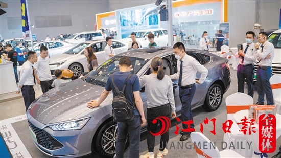 插電式混合動(dòng)力汽車吸引不少消費(fèi)者的目光。