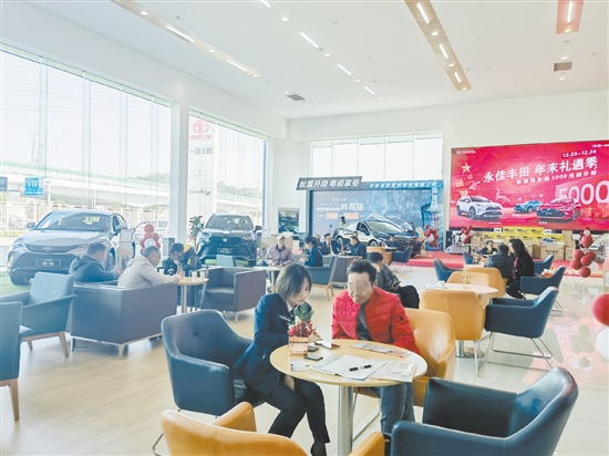 車商積極沖量吸引了許多消費者的目光。